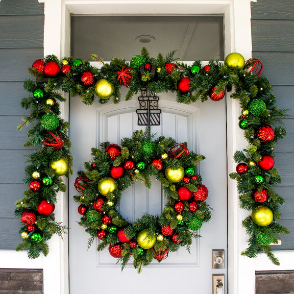 Festive Holiday Wreath 30