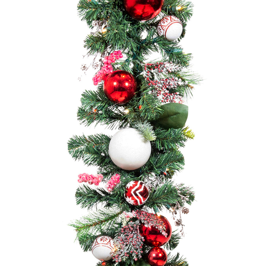 Nordic Red and White Garland - 9' | Village Lighting Company