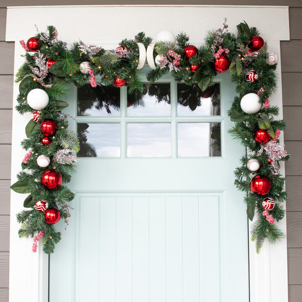 Nordic Red and White Garland - 9'